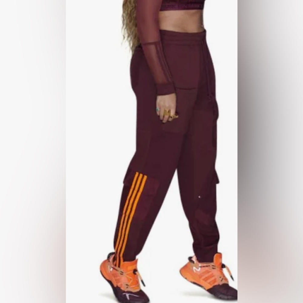 adidas x Ivy Park Joggers S1